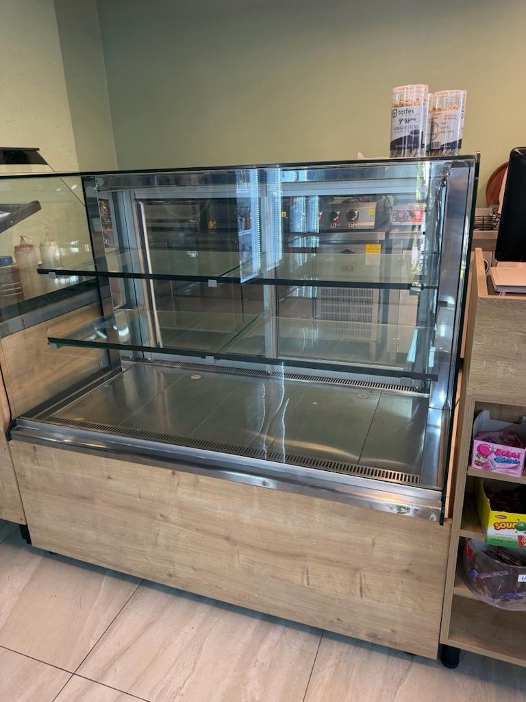 AZ KULLANILMIŞ KAFE MALZEMELERİ