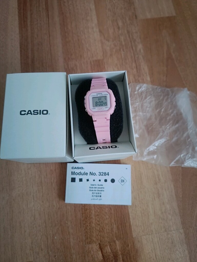 Casio LA-20WH-4A1DF Kol Saati - 3