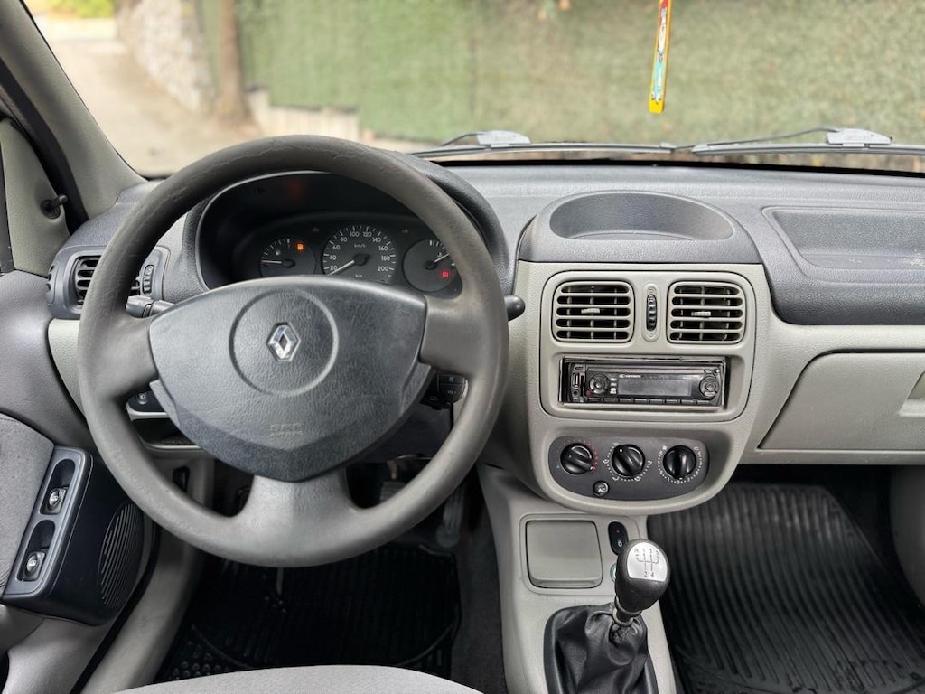 2003 RENAULT CLİO 1.5 DİZEL HATASIZ AYARINDA KLİMALI YENİ VİZELİ - 18