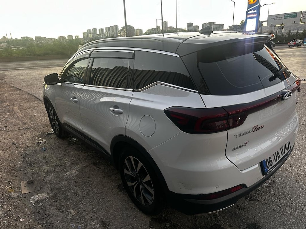 İlk Sahibinden Servis Bakımlı ve Garantili en full Chery 7 pro - 2