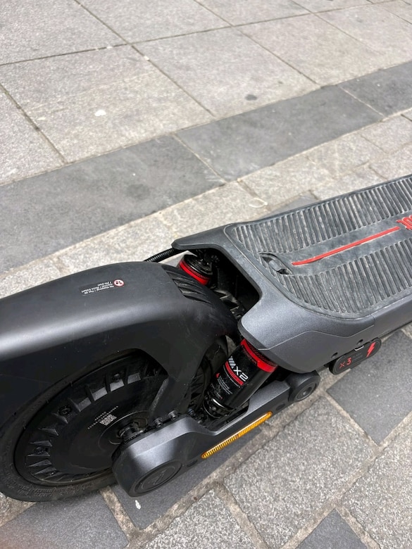 ACİL / SIFIRDAN FARKSIZ - 23 Günlük Segway Ninebot G3 - 4