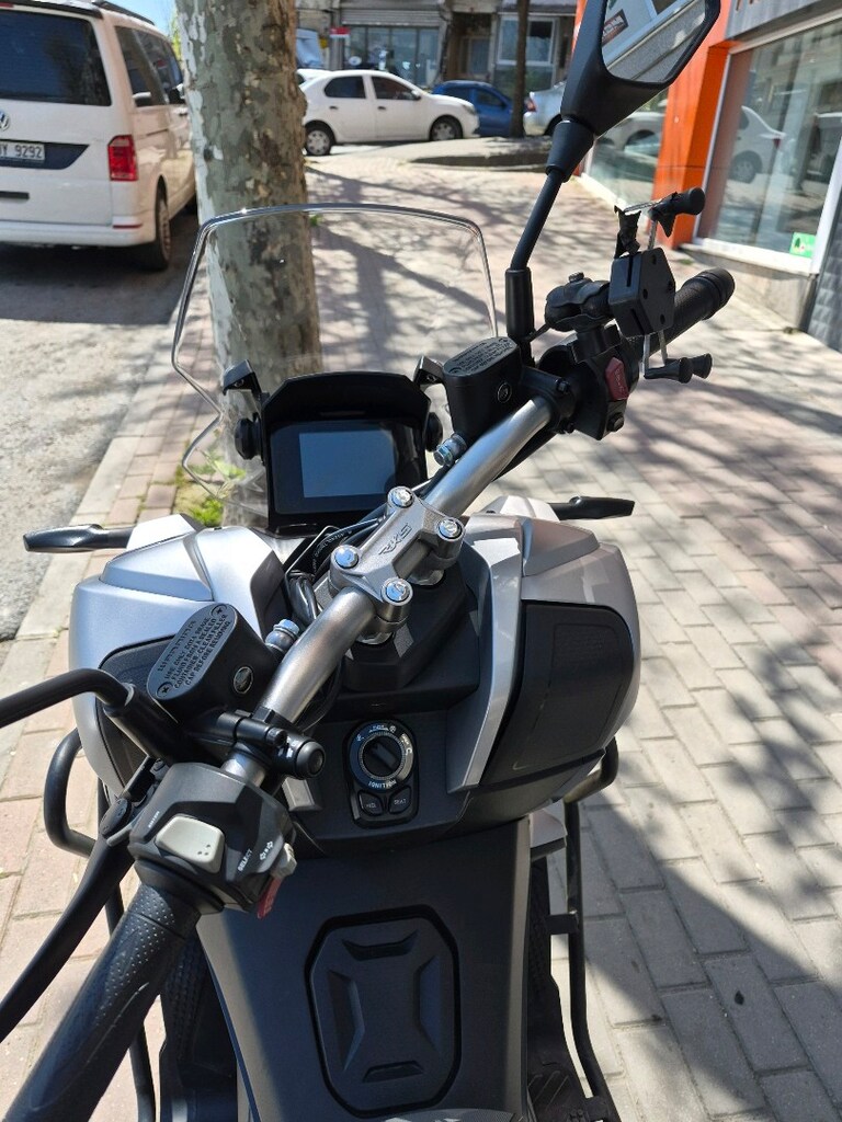Titiz kullanışmış Reale 125 Ruhsatta Çantalı - 8