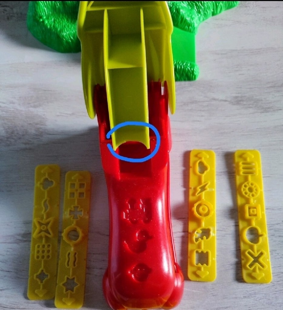 Playdoh mini eğlence fabrikası ve oyun hamuru kalıpları - 4