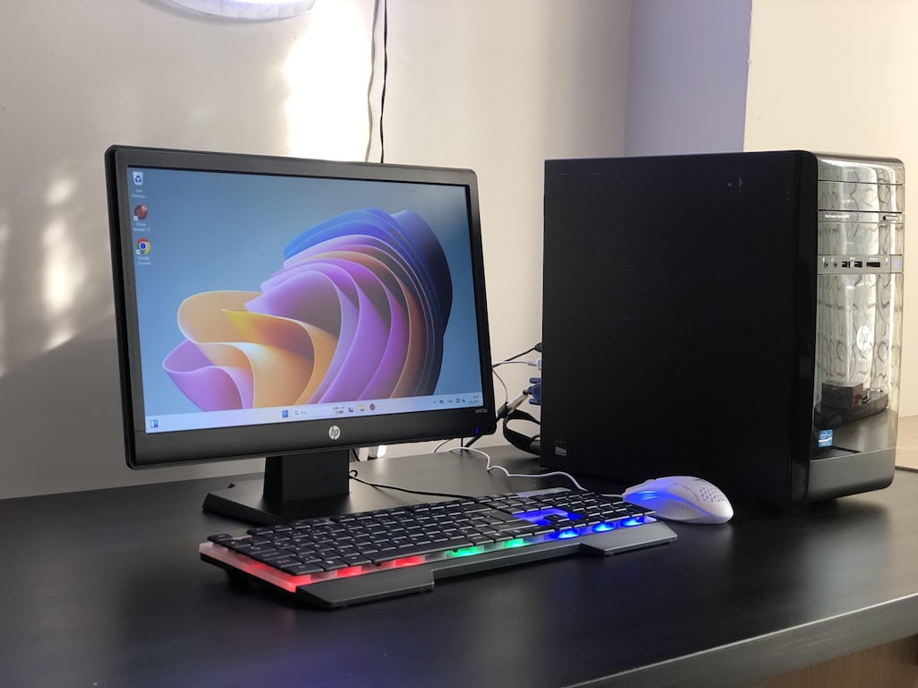 MASAÜSTÜ İ3 3.NESİL 128 GB SSD PC - 7