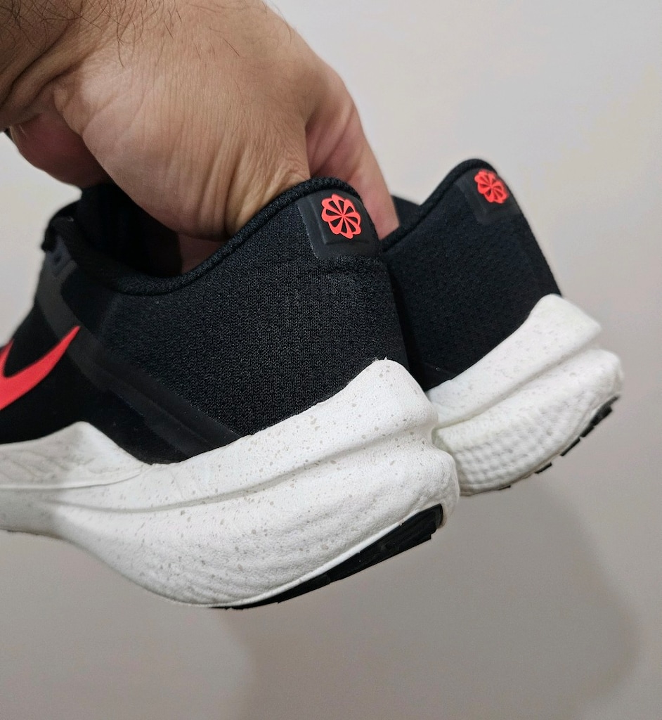 Nike Air Winflo 10 Erkek Koşu Ayakkabısı Siyah - 5