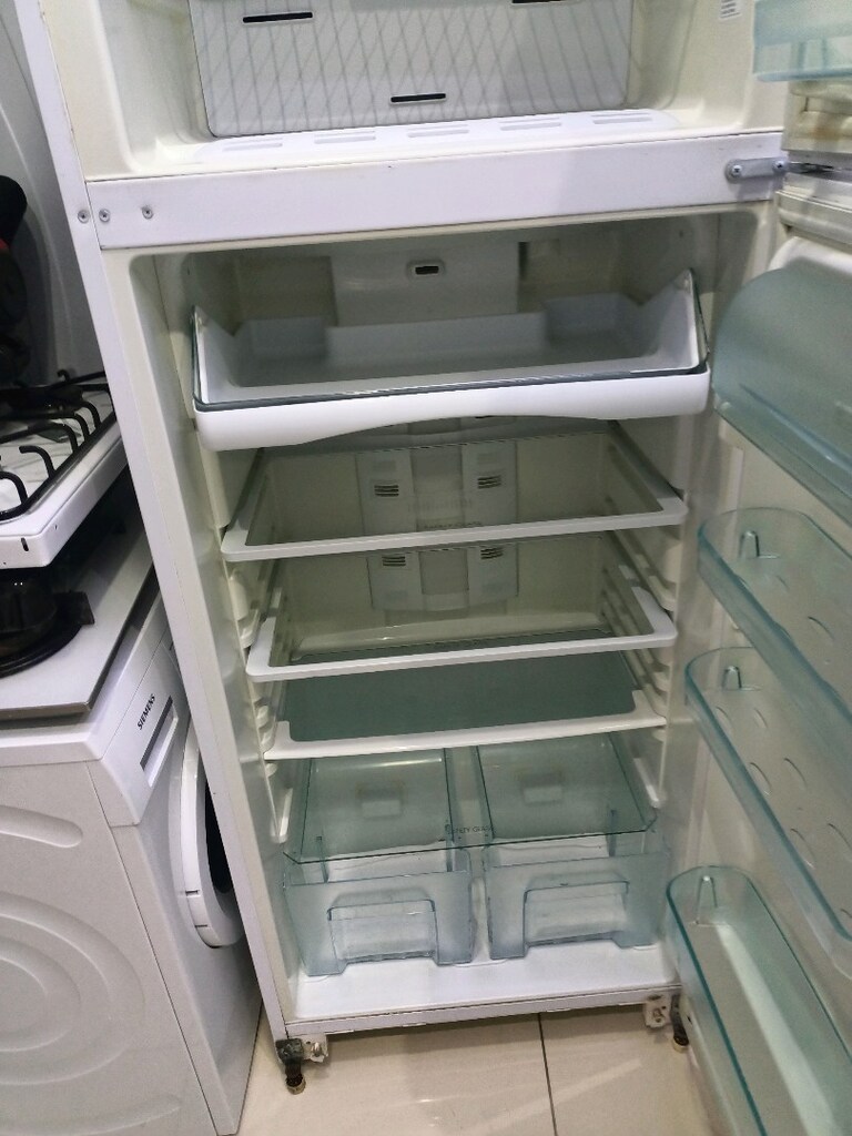 Ariston tertemiz No-Frost Buzdolabı - 11