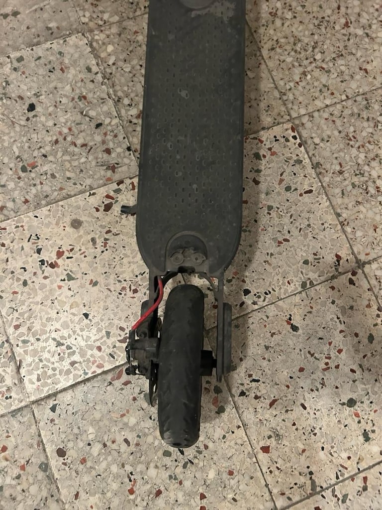 Mi Electric Scooter Pro ( Modeli SN-21886/00219342) - 9