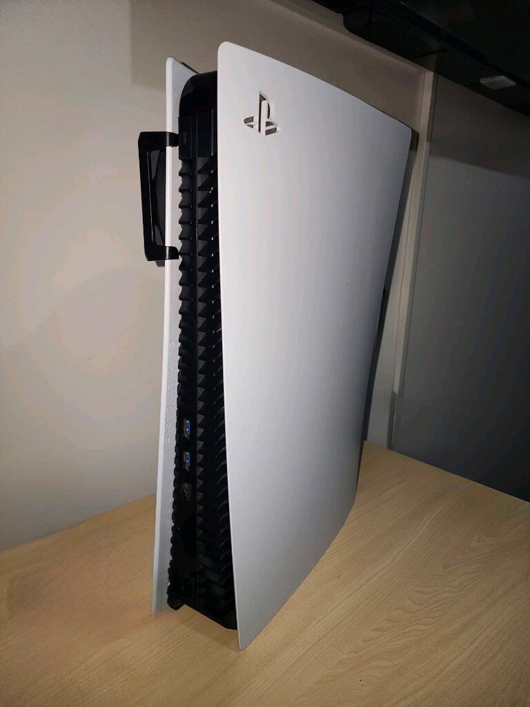 PlayStation 5 - 8