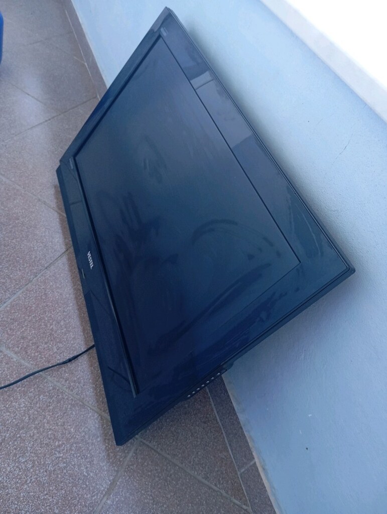 VESTEL 32 İNÇ LCD TV - 3