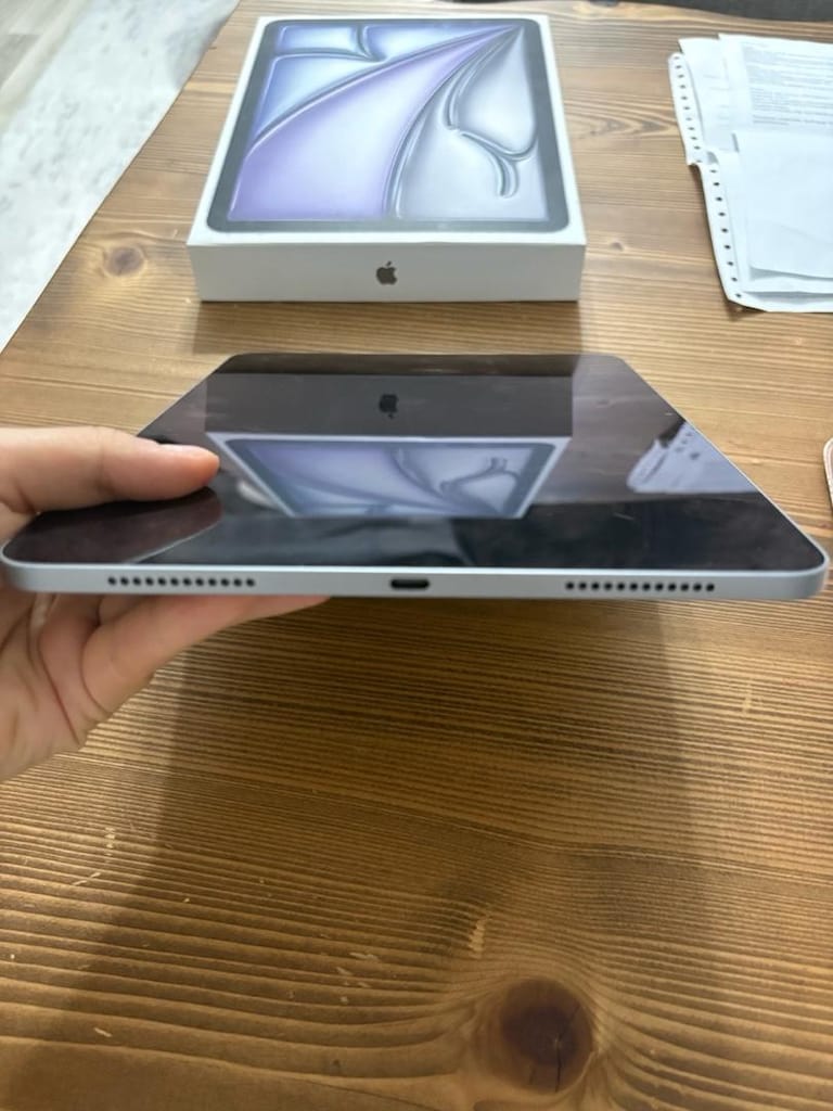 APPLE TABLET 256GB - 5
