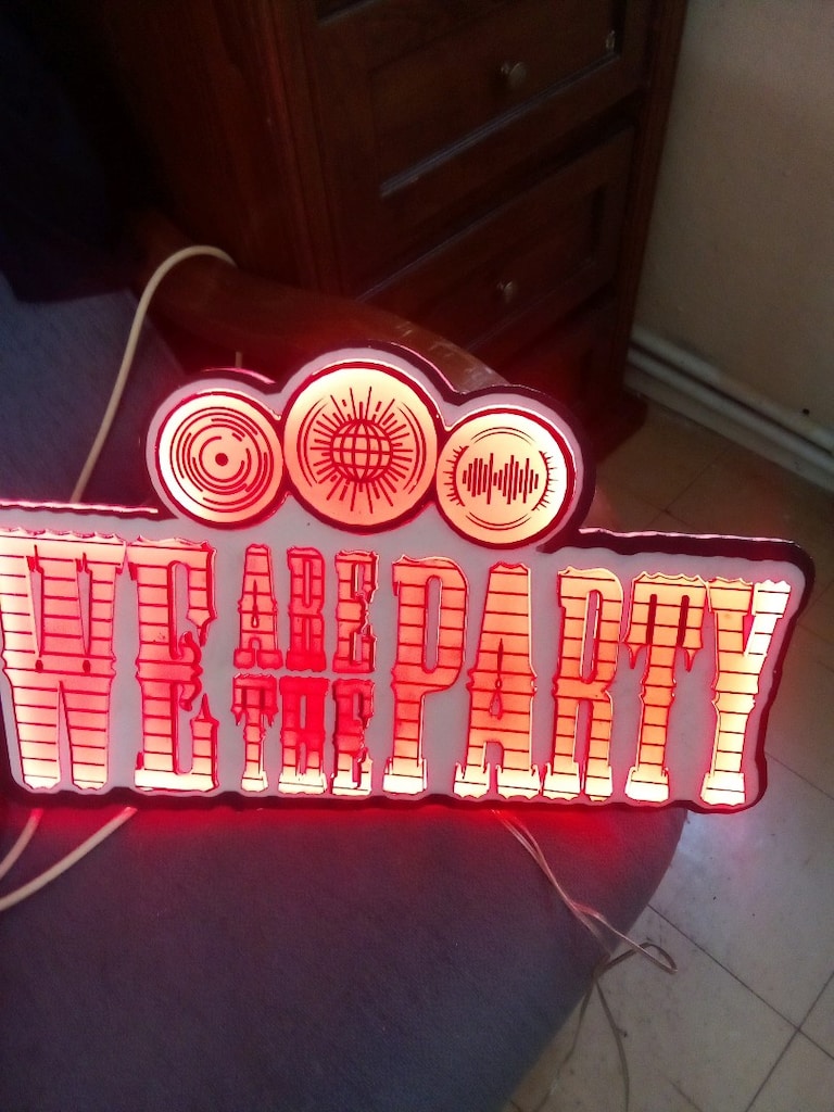 ışıklı parti tabelası. - 6
