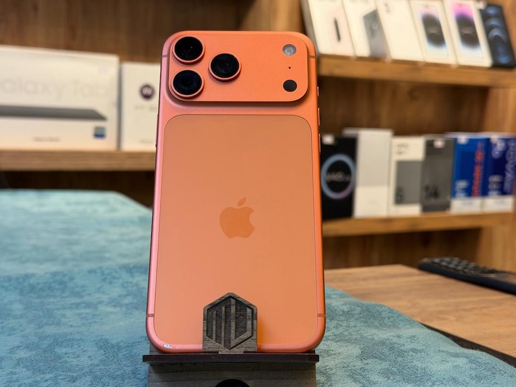 iPhone 17 Pro Max 512GB 22 ay Apple TR garantili hatasiz pil100