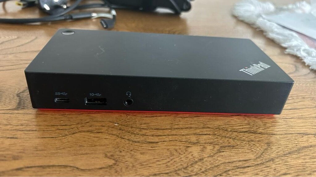 lenovo thinkpad usb-c dock gen2 adaptör ve usb-c kablo ile - 3