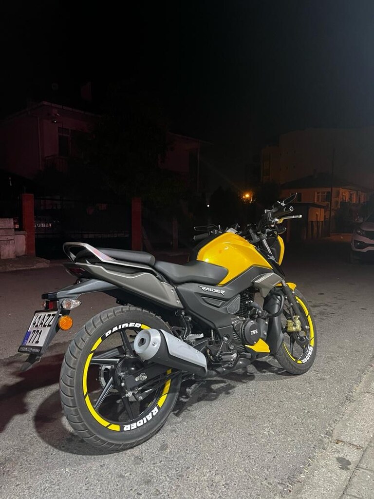 6 aylık tertemiz tvs raider - 2