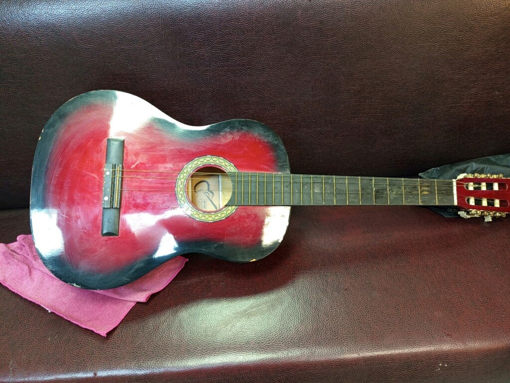 tertemiz sağlam gitar - 5