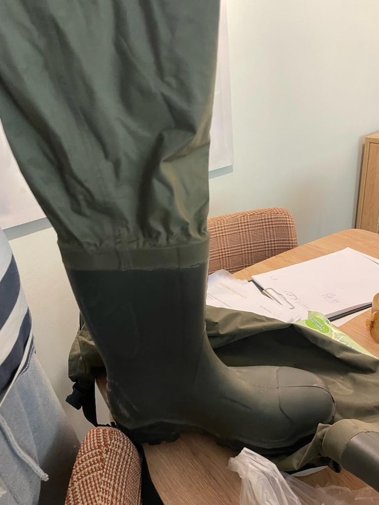 Pollyboot marka Kasık Çizmesi 45 Numara 2 defa kullanıldı sıkıntısız - 4