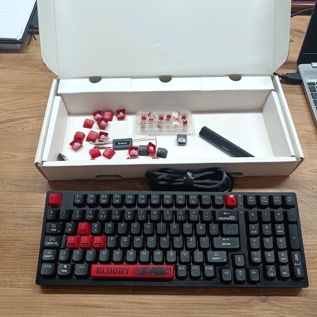 A4Tech Bloody S98 FIRE BLACK Hot Swappable Kablolu RGB Mekanik Gaming - 8