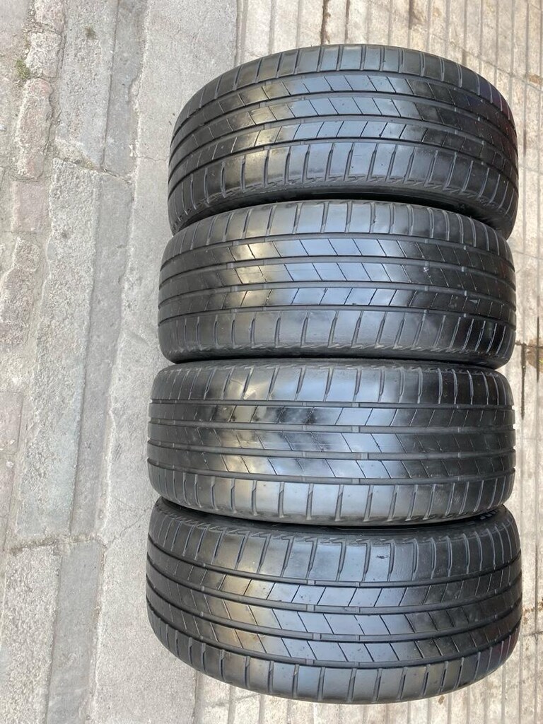 215 50 17. 4 adet temiz lastikler montaj dahil fiyat - 2