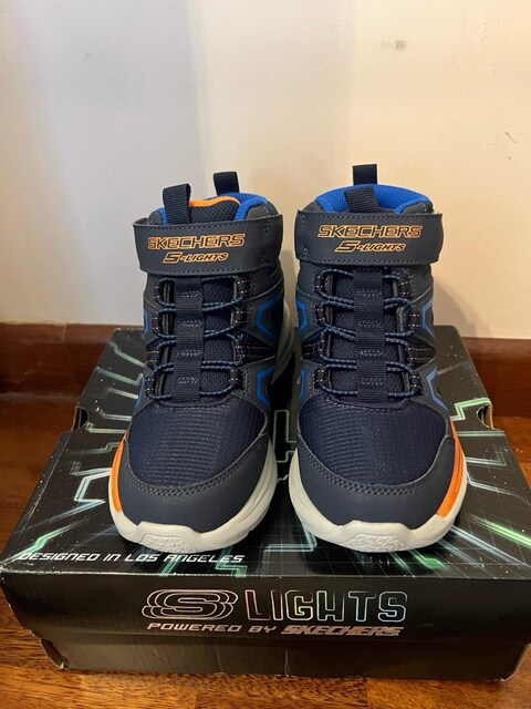 skechers ışıklı bot
