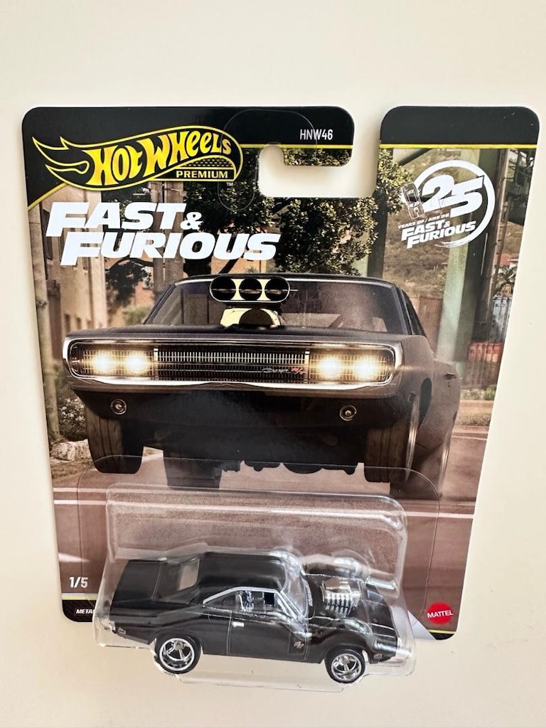 Hot wheels Premium 1970 Dodge Charger CHASE - 3