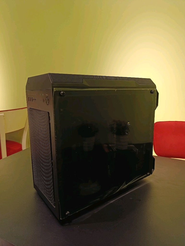 Msi Mag Force 112R Gamer Pro Oyun +program bilgisayar kasası