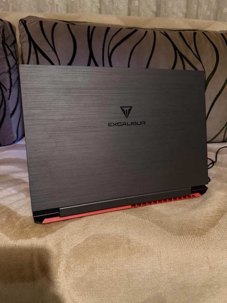 Casper Excalibur RTX 4050 6 GB Ekran Kartı 32 GB Ram 1 TB SSD 144Hz - 4