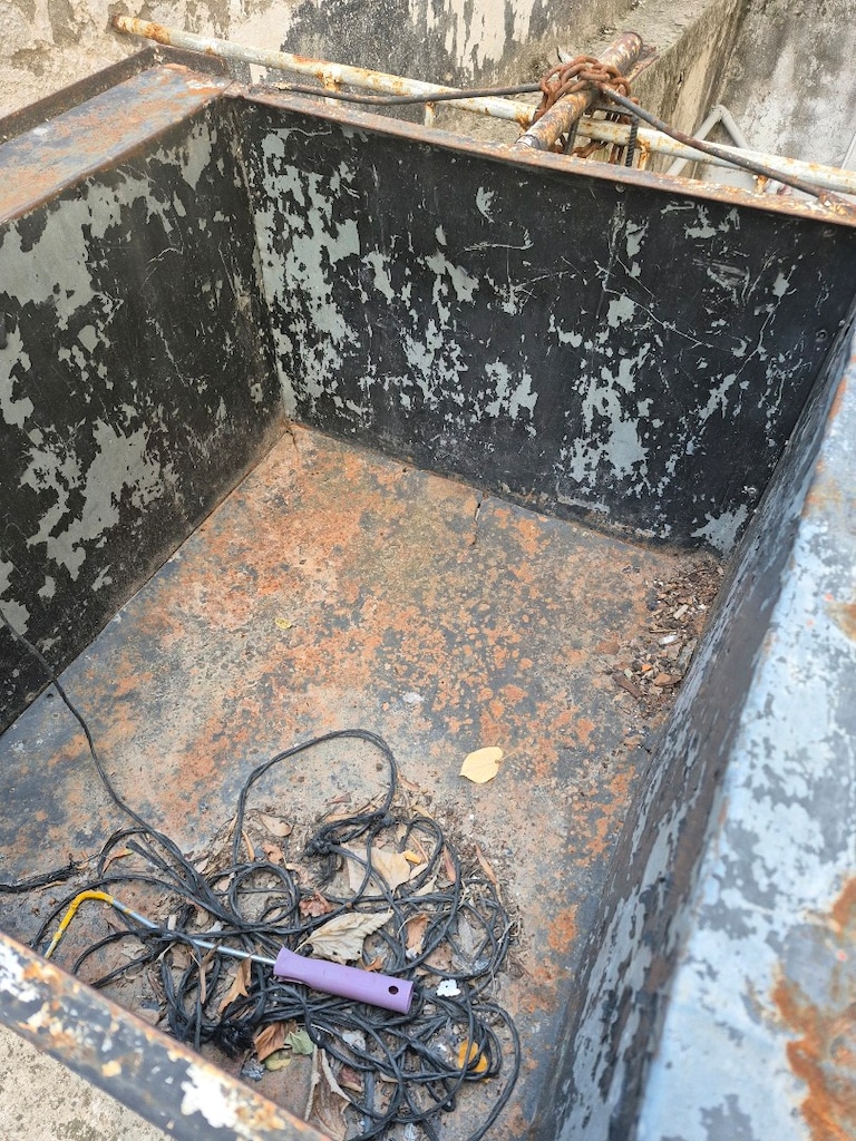 Hurda Arabası - 4