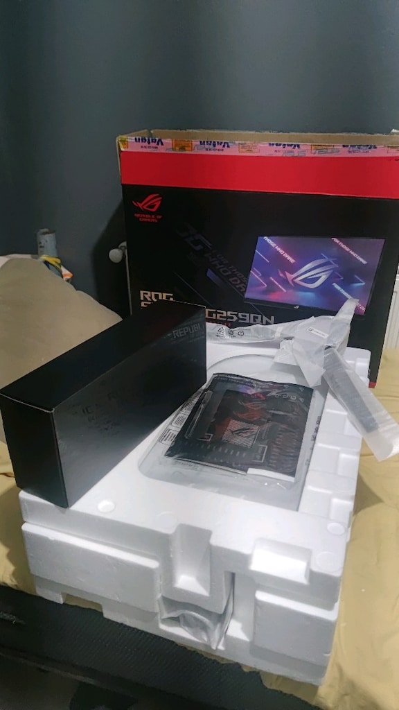 380 Hz Asus Rog Strix Fast İps Monitör Asus Rog Strix XG259QN 24.5 İnç - 13