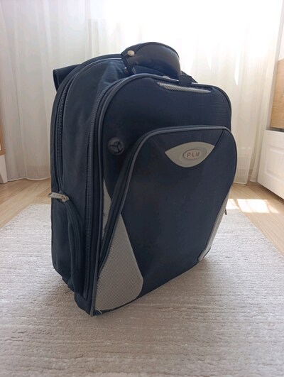 PLM laptop Sırt Cantasi