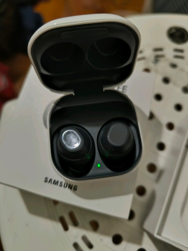 Samsung buds fe kulaklık - 7