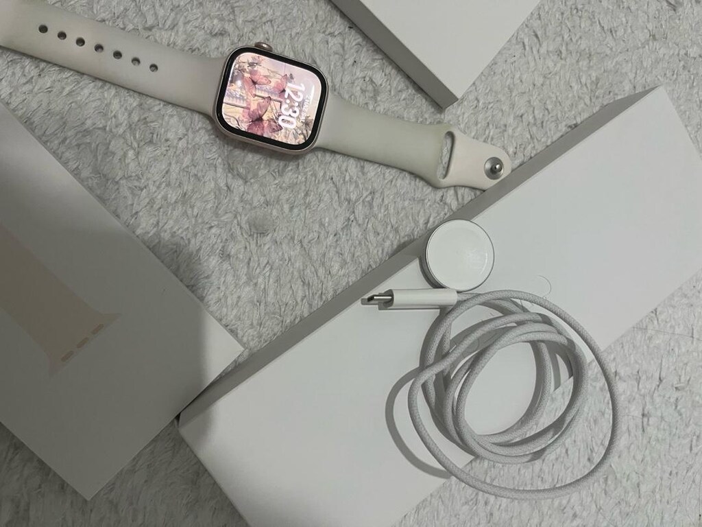 Apple Watch Series 10 - 4