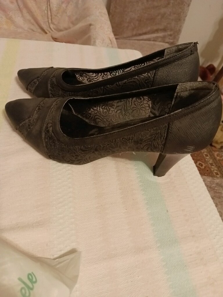 kadın topuklu ayakkabı