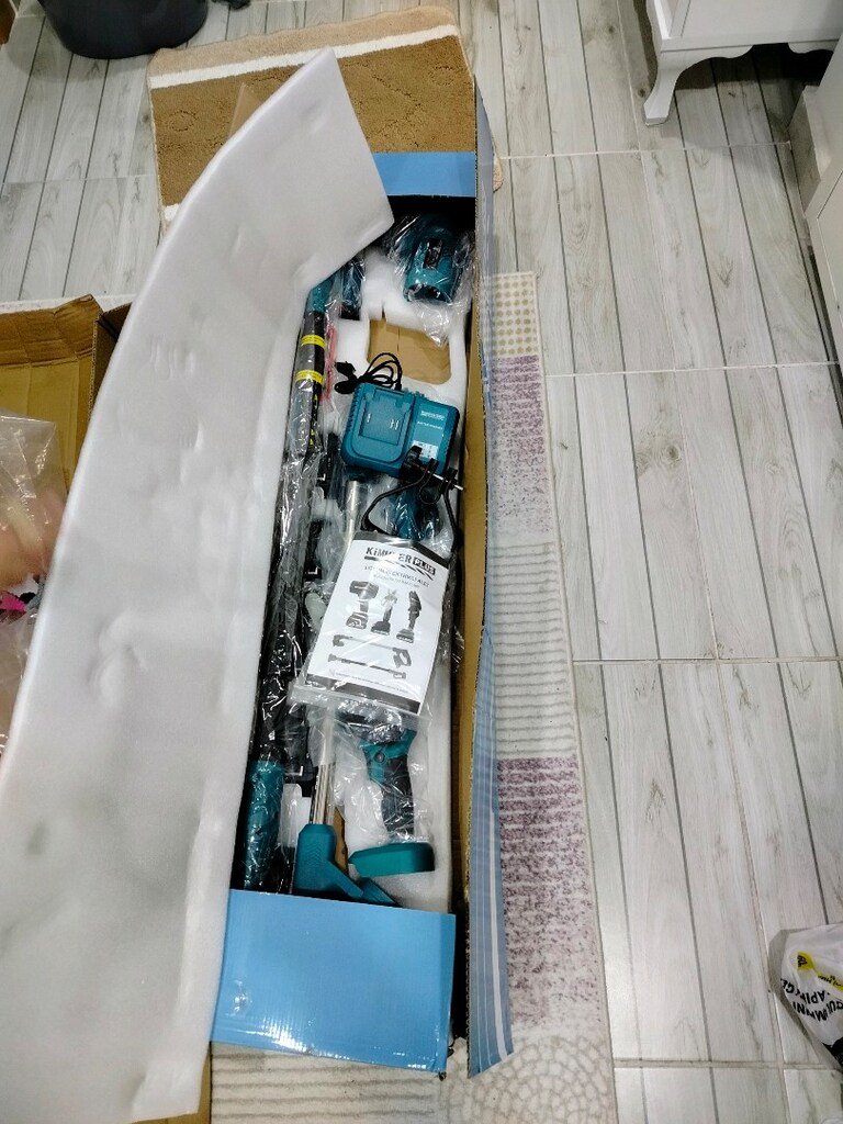 Çim biçme makinesi 4 bataryalı - 3