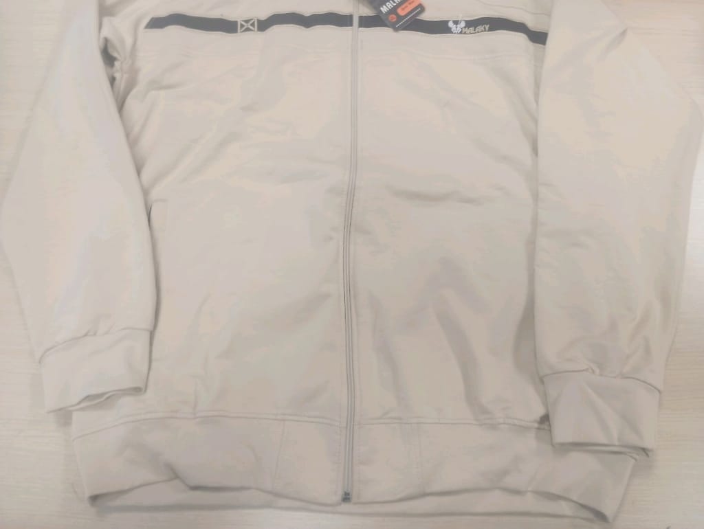 Yeni Sıfır Etiketi Üzerinde Erkek EŞOFMAN TAKIMI 4XL - 5