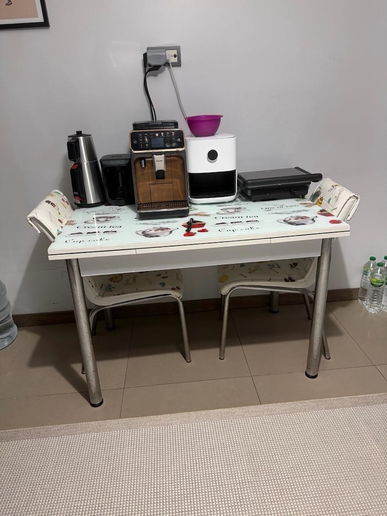 Açılabilir Cam Yemek Masası ve 2 Sandalye - 3