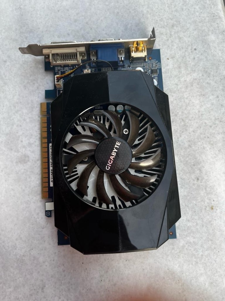 Gigabyte Nvidia Gt630 2Gb Ddr3 128 Bit - 3