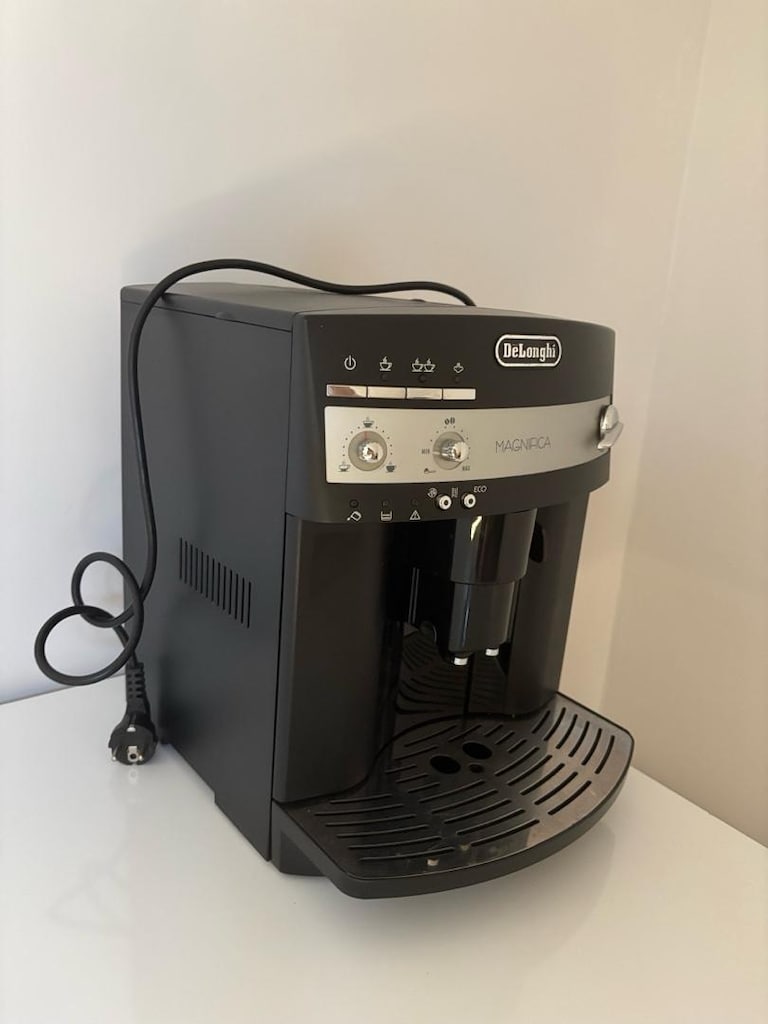 DELONGHI ESAM3000.B MAGNIFICA TAM OTOMATİK ESPRESSO MAKİNESİ - 2