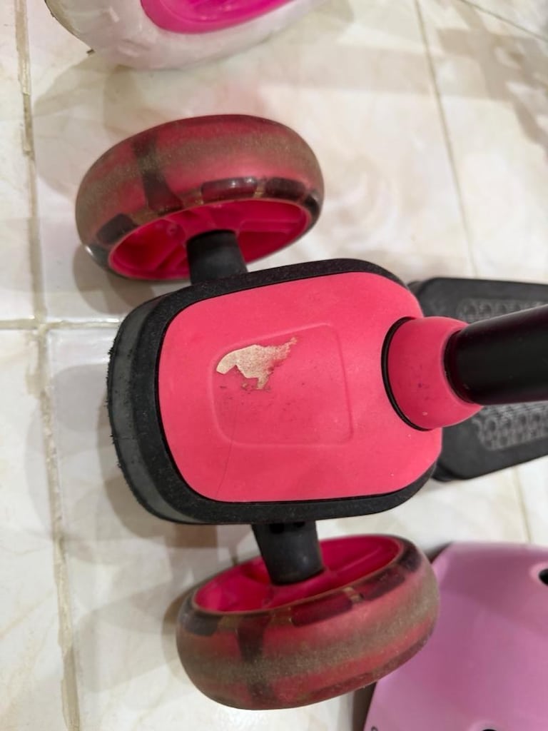 Kız çocuk bisiklet / scooter / paten - 14
