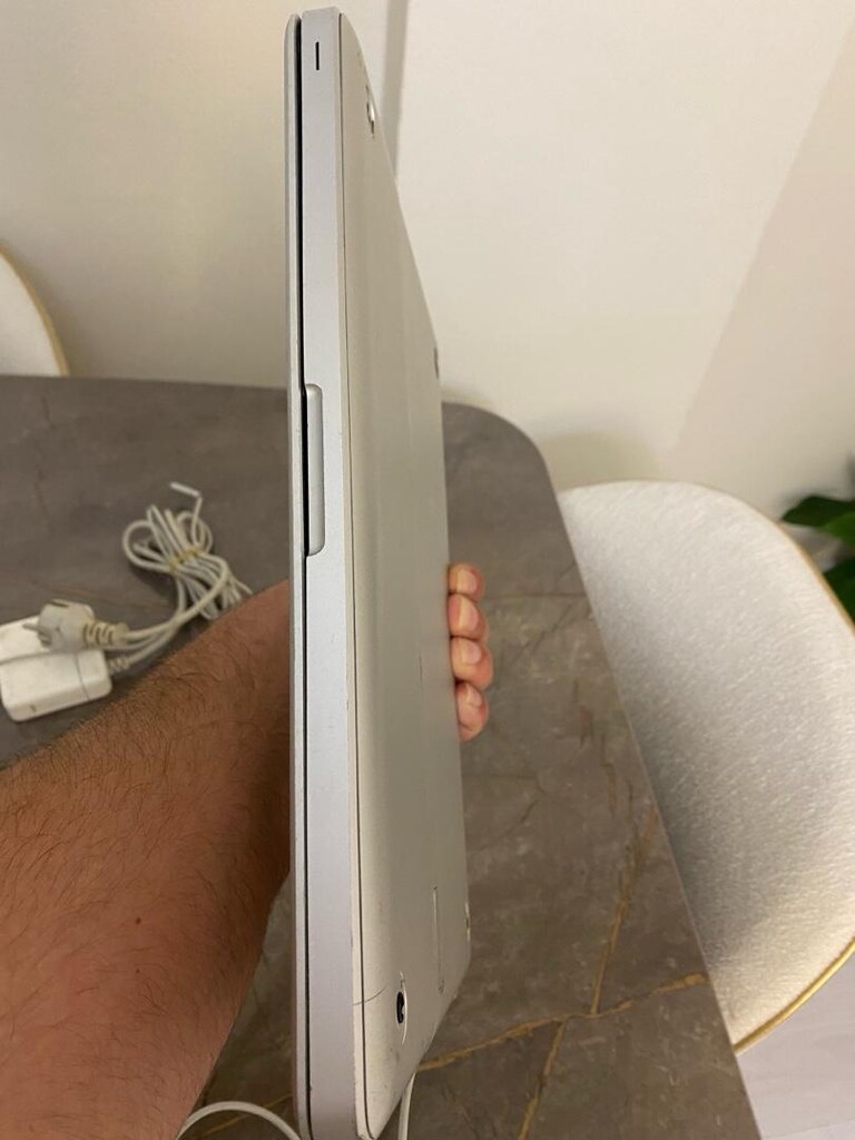 MacBook Pro 13.3inç - 9