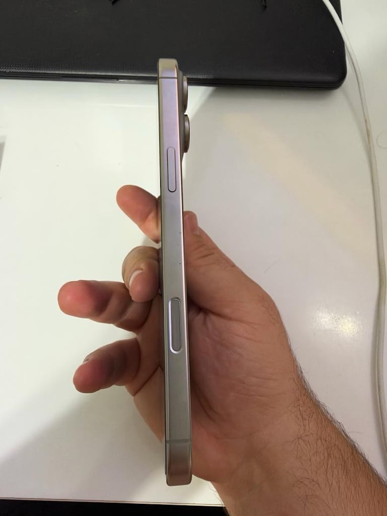 2 adet iphone 16 pro max 256 GB - 10