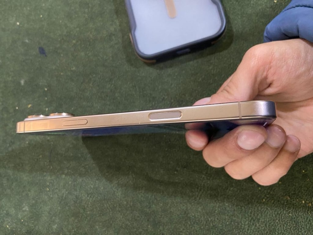 iPhone 16 promax - 6