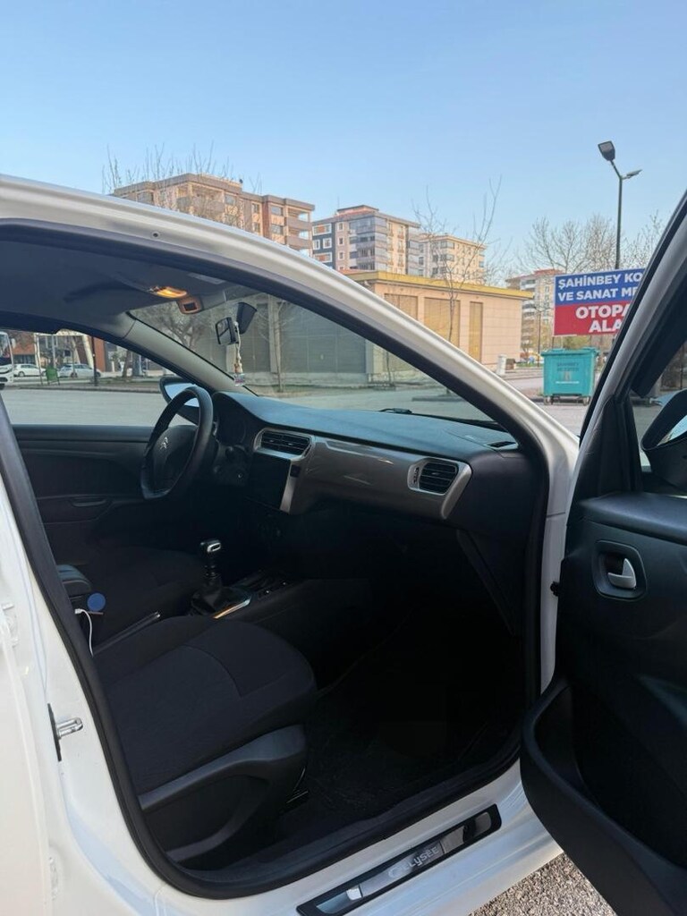 Citroen C Elyeese - 8