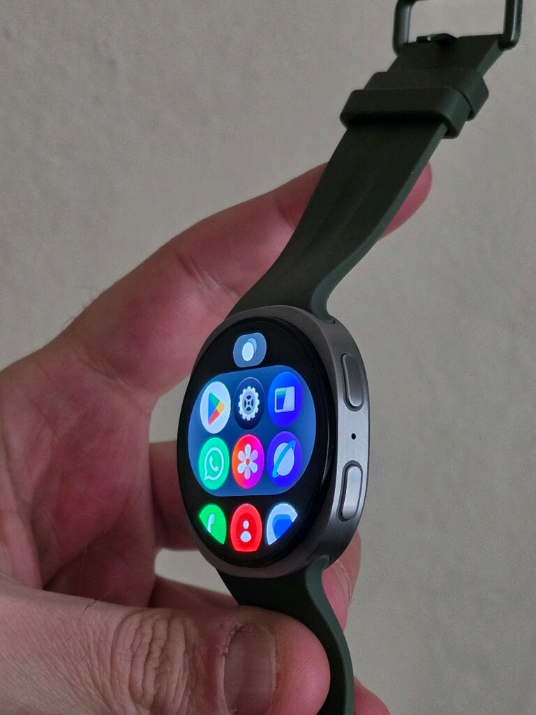 SAMSUNG GALAXY WATCH 9 44 MM - 4