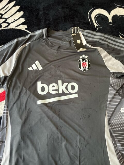 Beşiktaş forması 2025-2026 sezonu ıslak imzalı