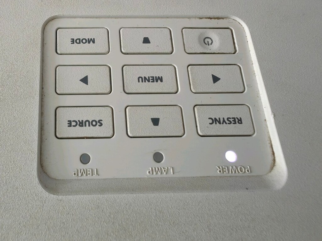 ACER v123ph projeksiyo ARZALI pover ışığı yanıyor ama çalışmıyor - 4