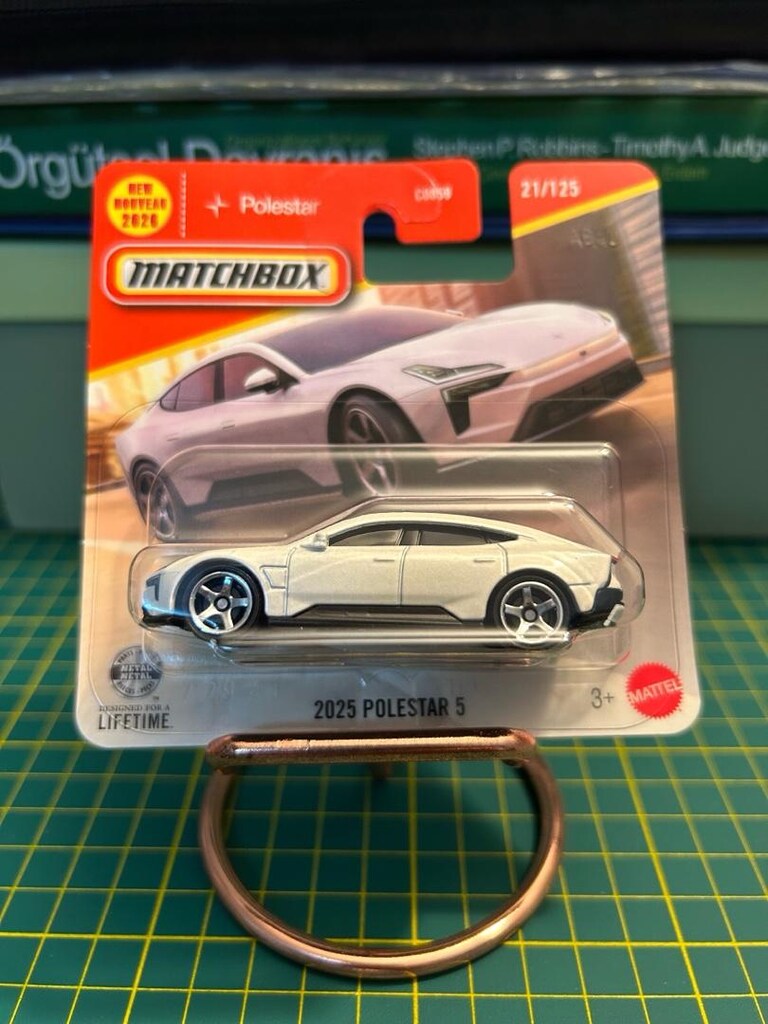 MATCHBOX NEW - 9
