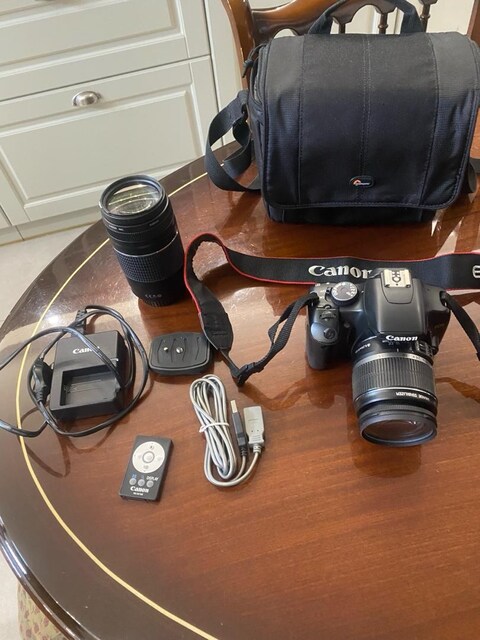 Canon fotoğraf makinesi EOS 450