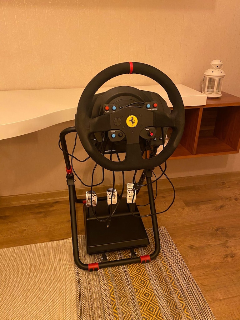 THRUSTMASTER T300 FERRARİ ALCANTRA KATLANIR STAND - 3