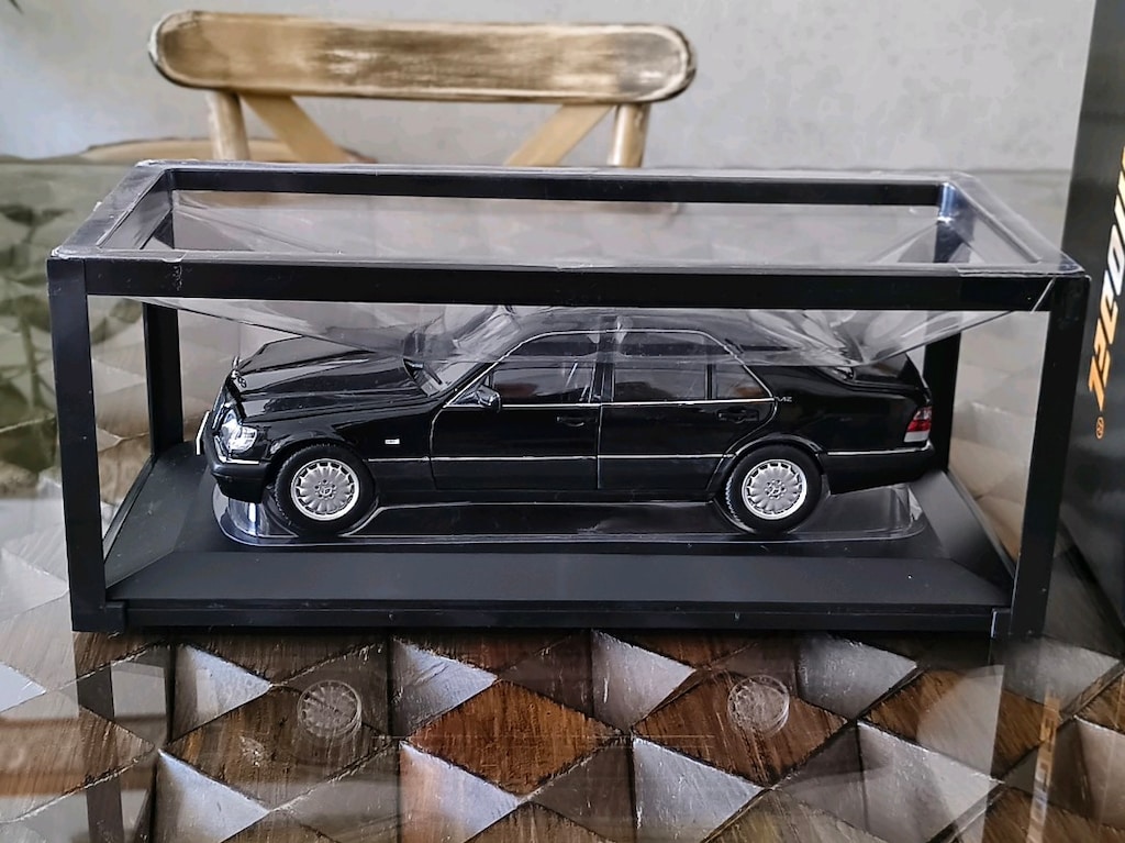 1:18 Mission Model Mercedes-Benz S600 V12 (W140 Balina Kasa) - Kutulu - 9