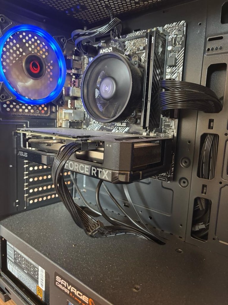Rtx 4060 temiz sorunsuz gaming sistem - 4